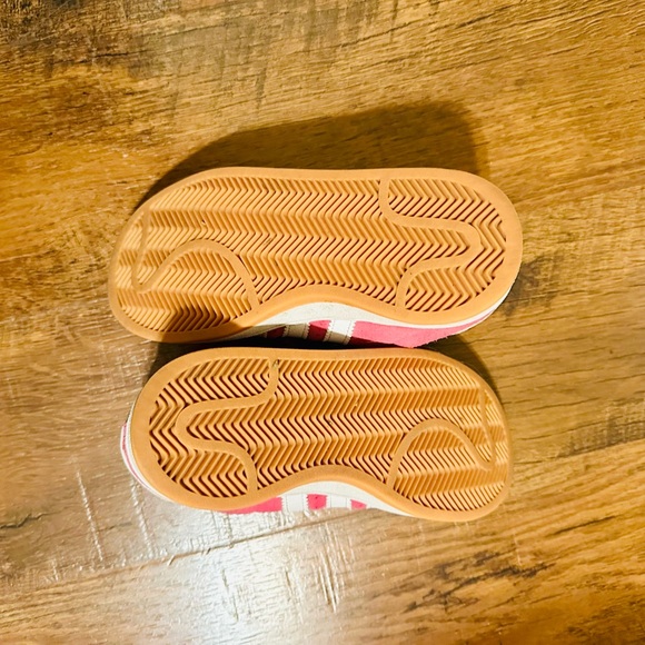 Adidas Campus Kids Fuchsia and White Sneakers - Picture 4 of 5